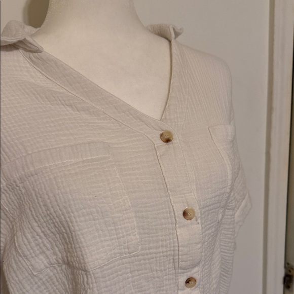 Love Notes Cream cropped Button-Down Shirt - Picture 3 of 5